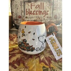 Peanuts Snoopy Woodstock Happiness Is A Pile Of Leaves Egg Shape Autumn Mug